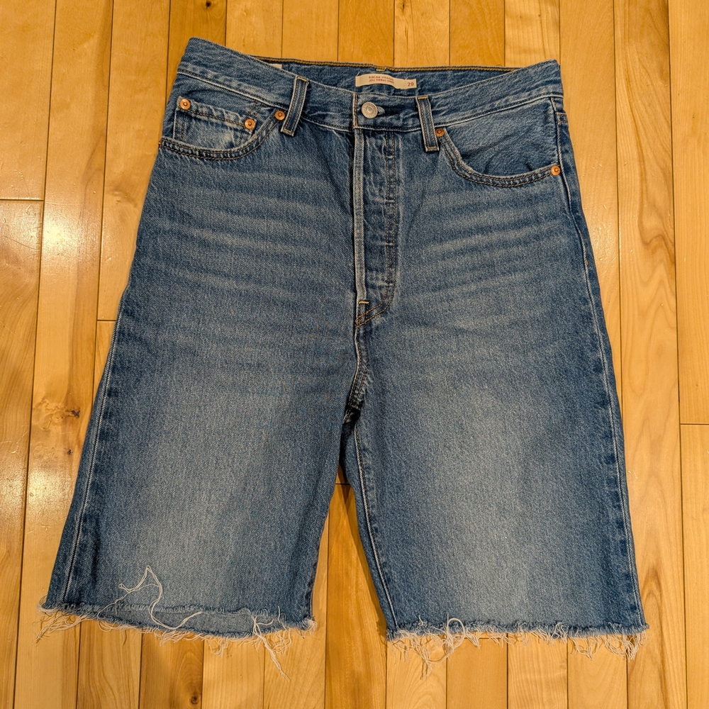 Ribcage Straight Blue Denim Jeans